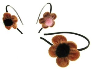 Cerchietto con fiori colorati e pon pon