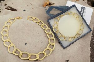 Collana catena alluminio maglia piatta satinata