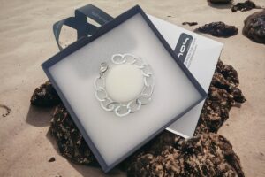 Bracciale catena alluminio maglia piatta satinata