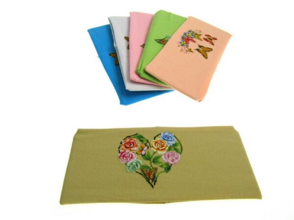 Fascia cuore con rose e farfalle