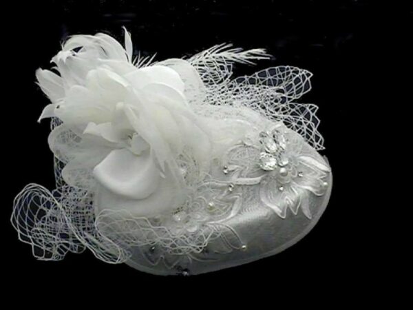 Cappellino fiori perle e strass Acconciatura da cerimonia