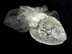 Cappellino cerimonia con cristalli