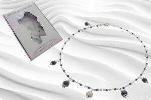 Collarino acciaio e sferette smaltate con sfera strass e pietre onice