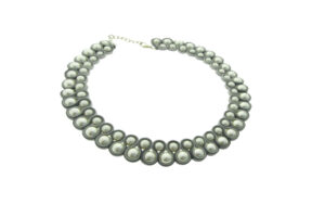 Collana perle tessuto