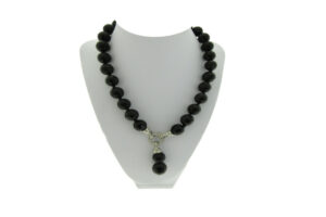 Collana corta cristalli 14 mm. chiusura metallo e strass