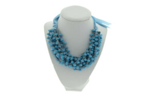 Collana tessuto e cristalli