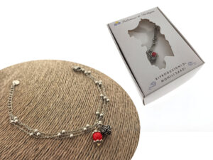 Bracciale 3 fili acciaio con bottone sardo e pietra rossa da mm. 6