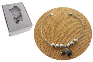 Bracciale acciaio con 6 sfere e 2 ciondoli onice