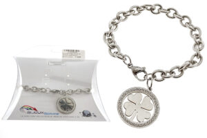 Bracciale maglia acciaio con ciondolo quadrifoglio e profilo strass
