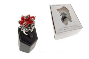 Anello gioiello metallo anticato con 7 pietre rosse