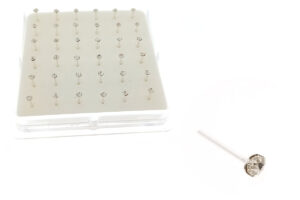 Nasino grande strass bianco mm. 1,2 box pz.36