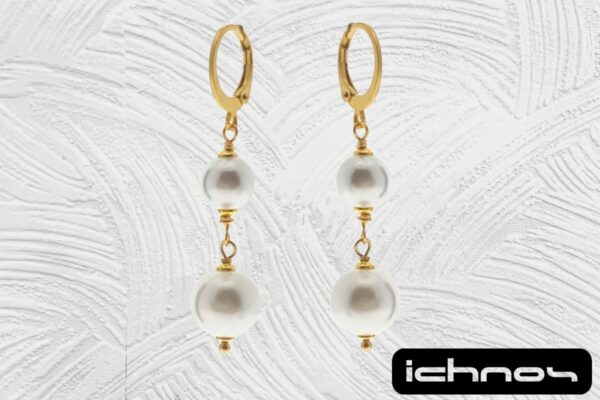 Orecchino acciaio pendente dorato con perle da 6 e 8 mm.chiusura tonda con molletta