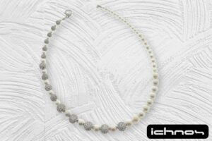 Collana degrad? in perle 15 sfere zirconi e chiusura acciaio