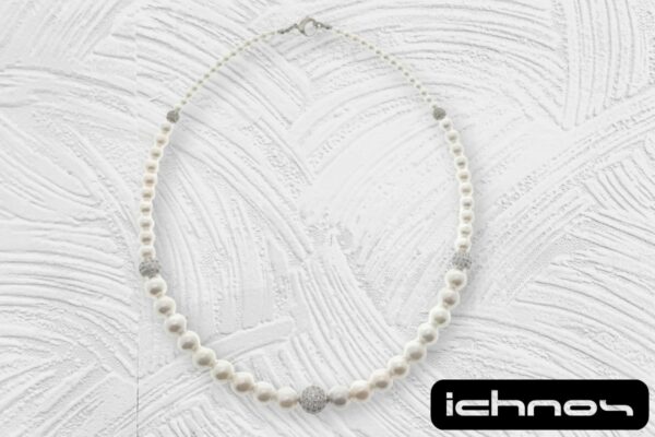 Collana perle degradè con 5 sfere acciaio con zirconi e chiusura acciaio