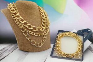 Collana 3 maglie alluminio colore oro