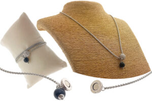 Collana-bracciale all-in-one maglia tubolare acciaio con chiusura magnetica sfera strass e pietra onice mm. 8
