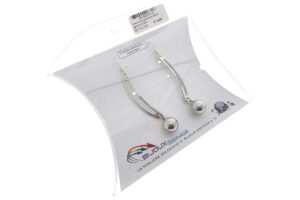 Orecchino pendente sfera gambo strass